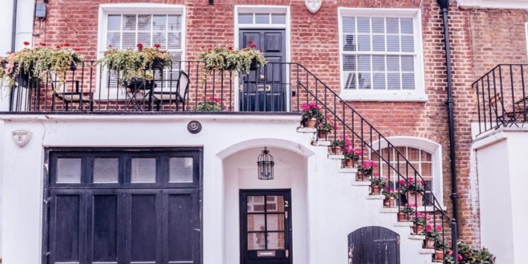 Do house prices contribute to inflation?