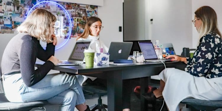 Small Business Ideas to Start at University