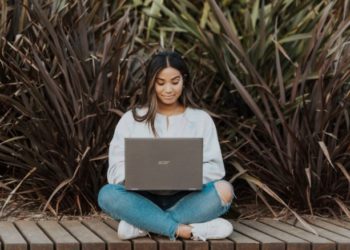 Can You Use Student Loans For Rent? How to Avoid Overborrowing Before You Find Your First Job