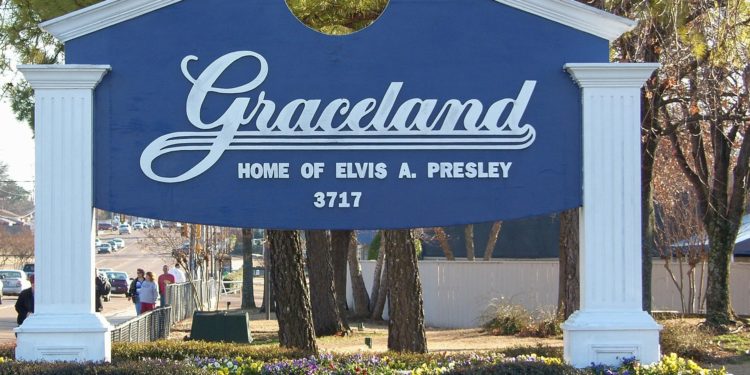 Is Baz Luhrmann’s ‘Elvis’ historically accurate?