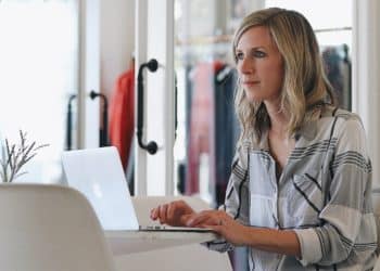 Quality vs Quantity: Which is Better for Link Building