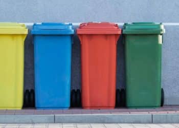 Time to call the experts: Why you should hire a professional rubbish removal company