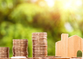 Mortgage Lenders Pull Deals Due to Interest Rate Rise