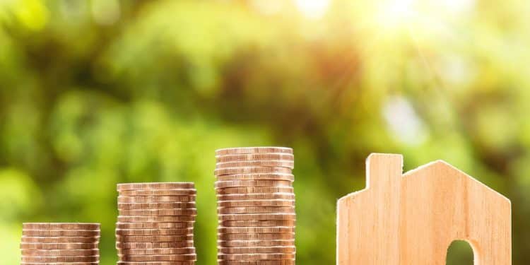 Mortgage Lenders Pull Deals Due to Interest Rate Rise