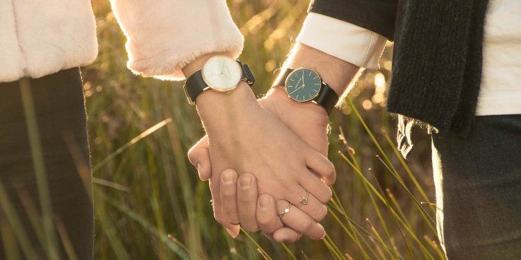 Why Go Online If You Want to Find an Older Lesbian Woman