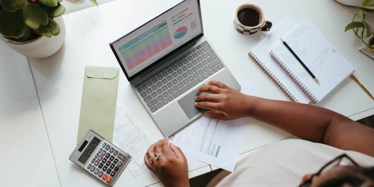 Benefits of Automatic Rostering Software Compared to Excel