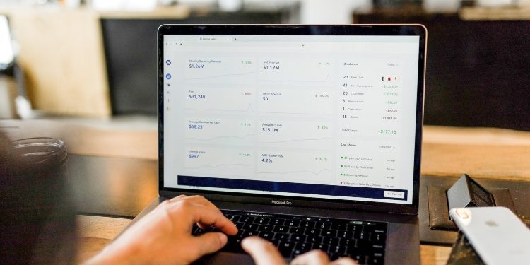 Discover The Advantages Of Switching Bank Accounts