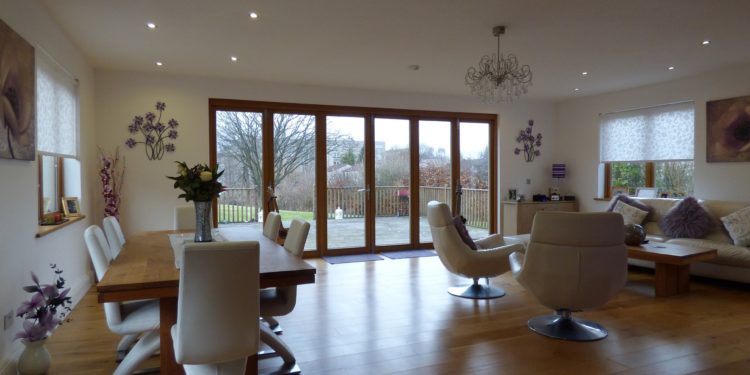 How to Choose a Folding Door System?