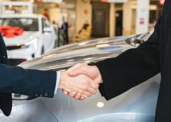 How to Save Money When Returning Your Car to the Lease Company
