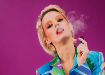 Why Crystal Pro Max 4000 Puffs Vape Kit Is Trending