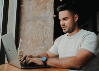 How to Identify Safe and Secure Minimum Deposit Casinos: Red Flags to Watch Out For