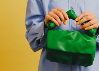 9 Tips for Spotting Genuine Designer Clothing