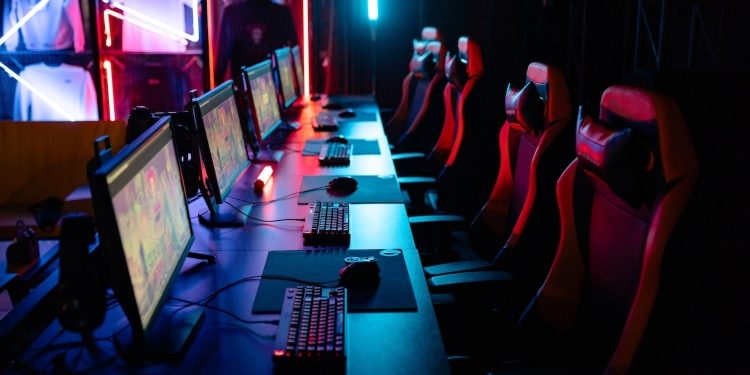 The Evolution of Esports: A New Frontier in Competitive Gaming