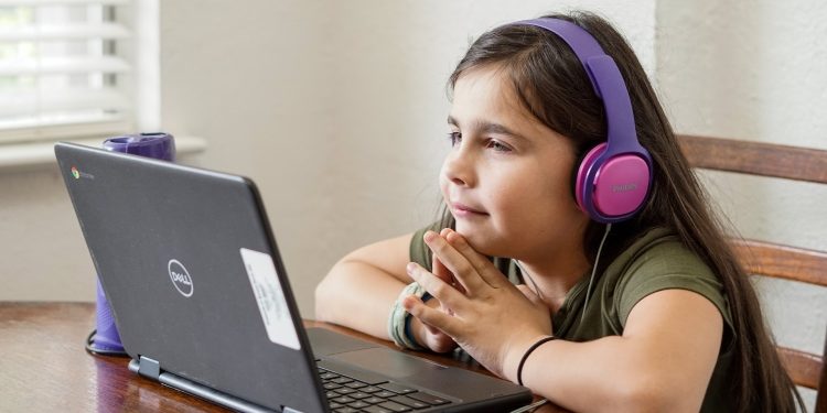 Perfect Online Tutors for Math: Learn from Your Comfort