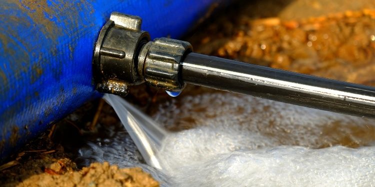 A Guide To Water Leak Detection (2023)