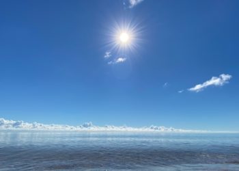 Renewable Energy Showdown: Solar Generators vs. Fuel Generators