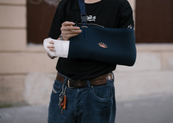 Work-Related Injury? Navigate The Financial Challenges That Follow With These 5 Practical Tips