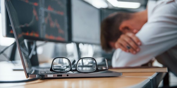 Crypto Scams and Frauds to Avoid