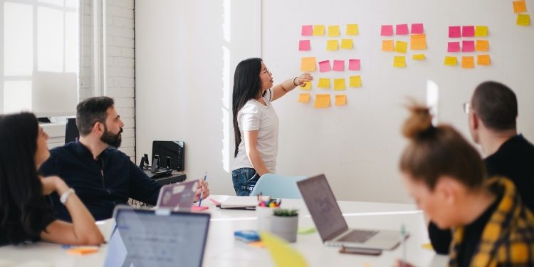 How to Write Your Strategic Marketing Plan: A Comprehensive Guide