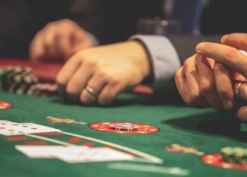 Bridging the Gap: The Integration of Technology in UK Casinos