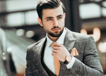 Transform your Fashion Business with the Right Low MOQ Clothing Manufacturer