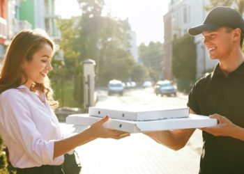 Beyond the Slice: The Fascinating Evolution of Pizza Box Design