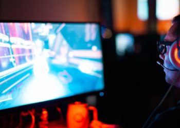 Online Gaming Security: How VPNs Can Reduce DDoS Risks and Protect Gamers