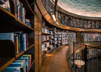 The Advantages of Mobile Access Control for the Educational Sector with Universal Smart Cards