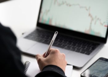 Pursuing Privacy: Zcash (ZEC) vs. Bitcoin