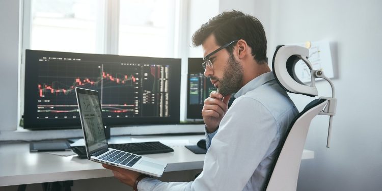 The Digital Shift: How Online Lending Platforms are Revolutionising the UK Financial Sector