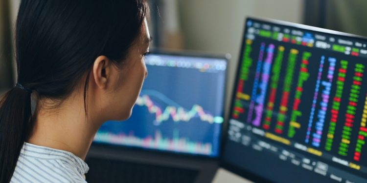 The World of Cryptocurrency Trading: Bitcoin’s Midnight Oil