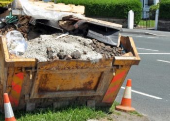What are the Benefits of a Skip Hire Company?