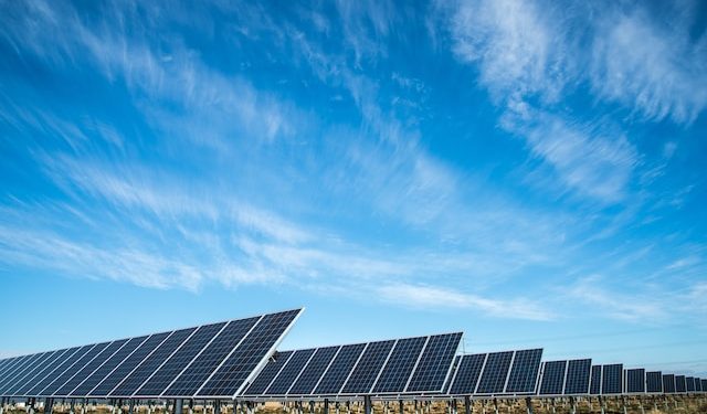 Solar Energy’s Bright Future in the UK: A Decade of Growth and Expansion