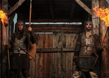 History and Slot Games: Journey Through the Ages with Historical Themes