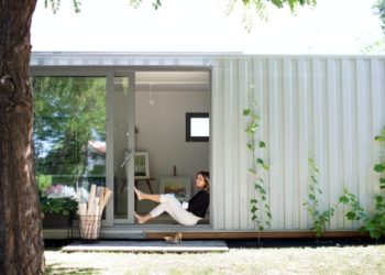 Creating an Insulated Workspace in Your Garden