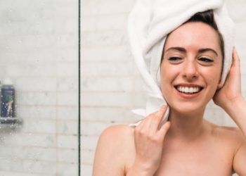 A Buyer’s Guide to Shower Enclosures