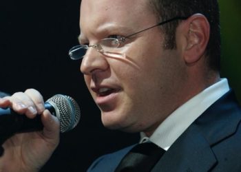 Fortune by 40: The Rise of Alex Shnaider Billionaire in Business