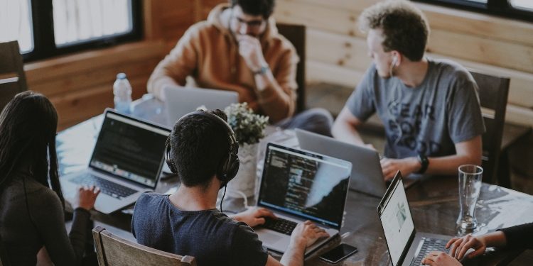 Things to Consider When Establishing a Business in the UK as a Non-Resident