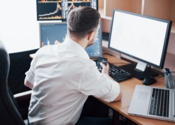 Trading 101: A Step-by-Step Journey for Beginners with Cutting-Edge Trading Programs