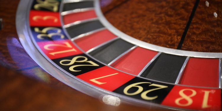 Tips to stay safe at an online casino in the UK