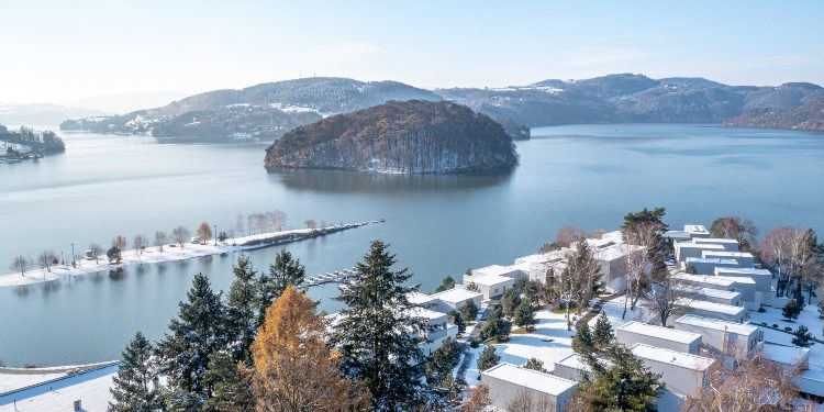 Winter Wonderland in Lemon Resort SPA. Hotel for every season