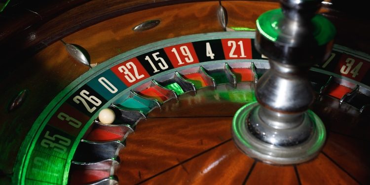 Playing at Red Dog casino – a breakdown of popular strategies