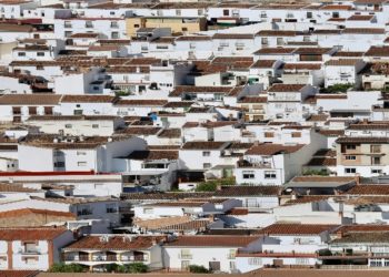 Navigating Through the Maze: Understanding the Real Cost of Buying Property in Spain