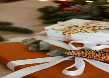 Celebrate this Christmas Season with Some Trendy Gifts