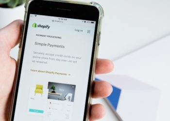 Migrating BigCommerce to Shopify in 2024: A Comprehensive Guide