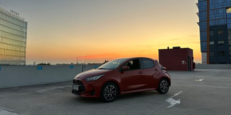 The Ultimate Guide to Business Travel in Poland with Kaizen Rent