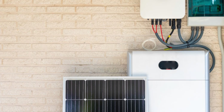 A Beginner’s Guide To Solar Generators: How Do They Work?
