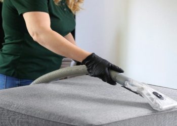 Why People Are Turning to Professional Upholstery Cleaners
