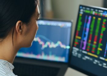 The Role of Identity and KYC in Bitcoin Transactions