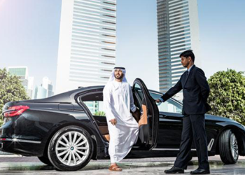 Hiring A Chauffeur Service In Dubai